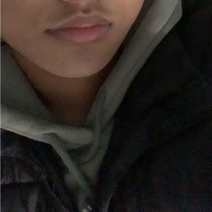 Meet your Posher, Gin